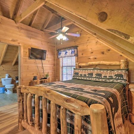 Sevierville Sanctuary Hot Tub, Pool Table And Deck! Buitenkant foto