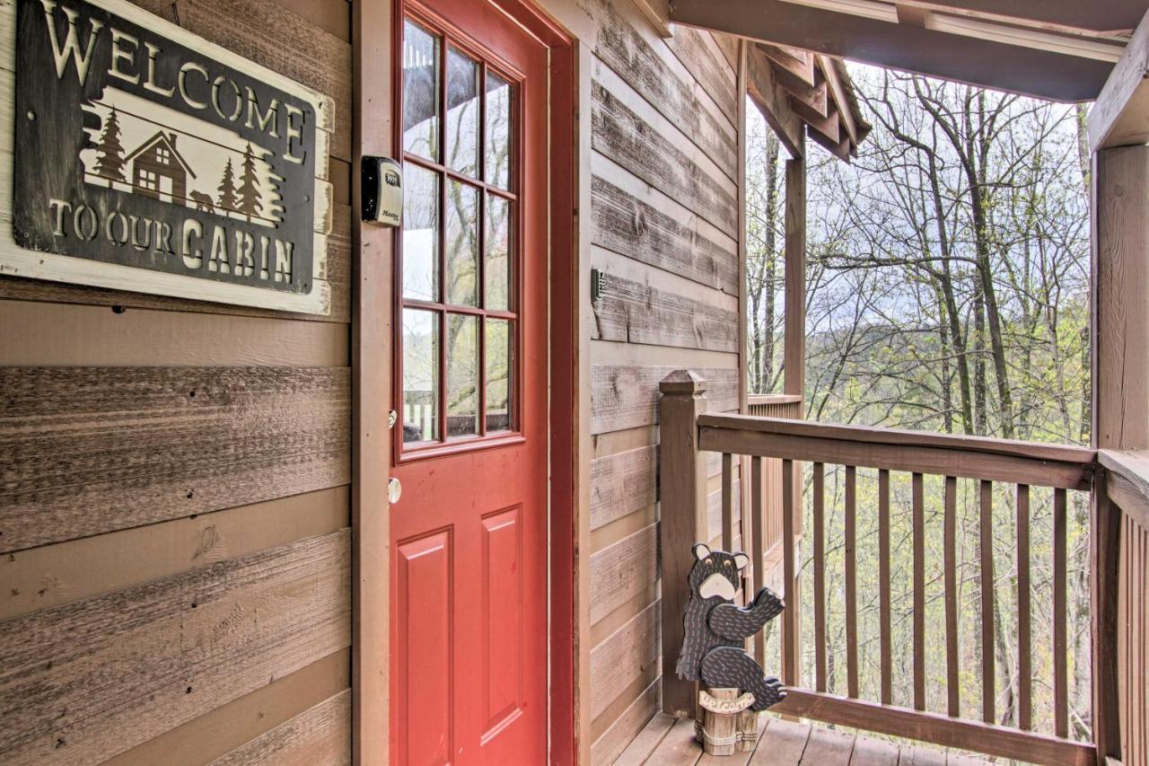 Sevierville Sanctuary Hot Tub, Pool Table And Deck! Buitenkant foto